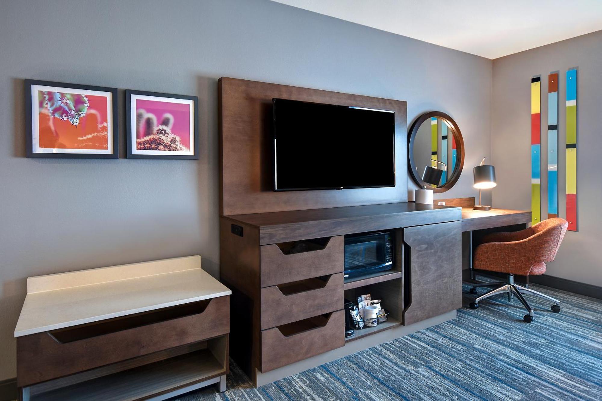Hampton Inn & Suites Las Vegas Convention Center - No Resort Fee Ngoại thất bức ảnh